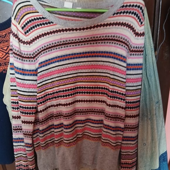GAP Sweaters - GAP Women's Colorful Striped Sweater